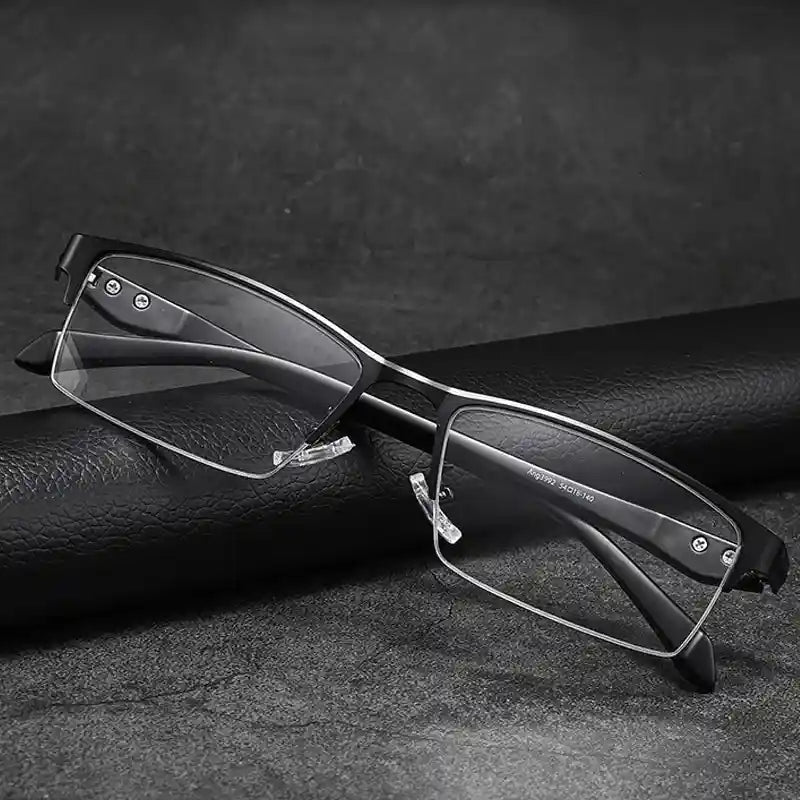 Cavalier Pro Vision – Multifocal Glasses with Photochromic Lenses