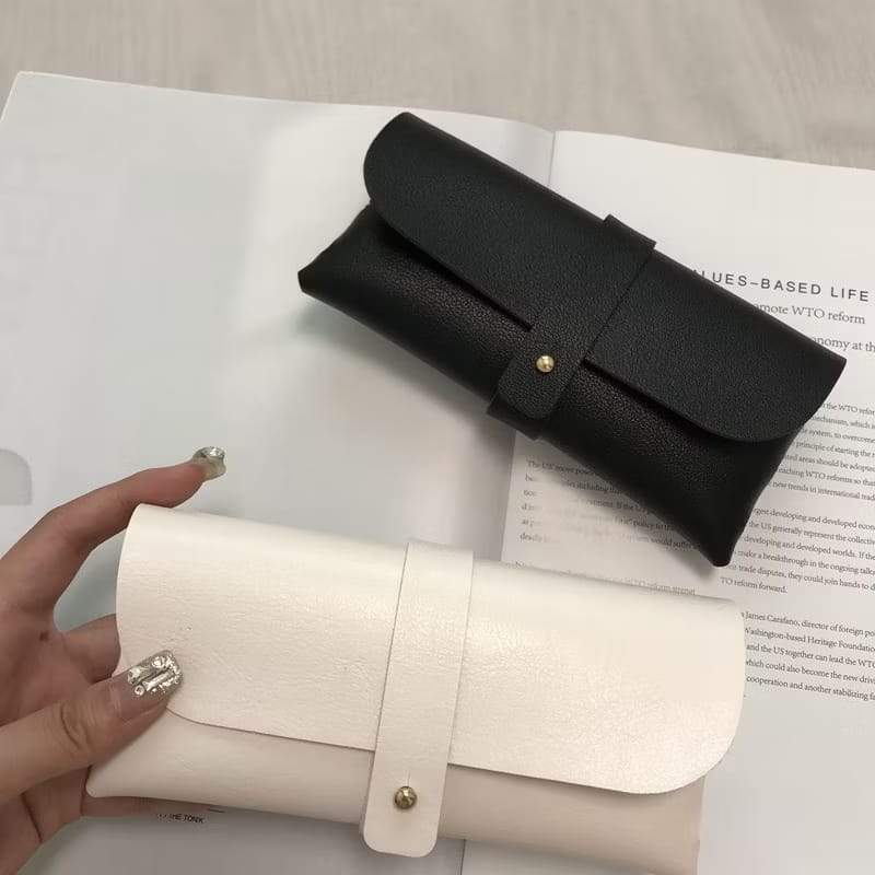 Classic Leather Glasses Case – Elegant & Durable