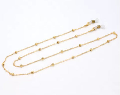 Polished Chain – Elegant Eyewear Accessory